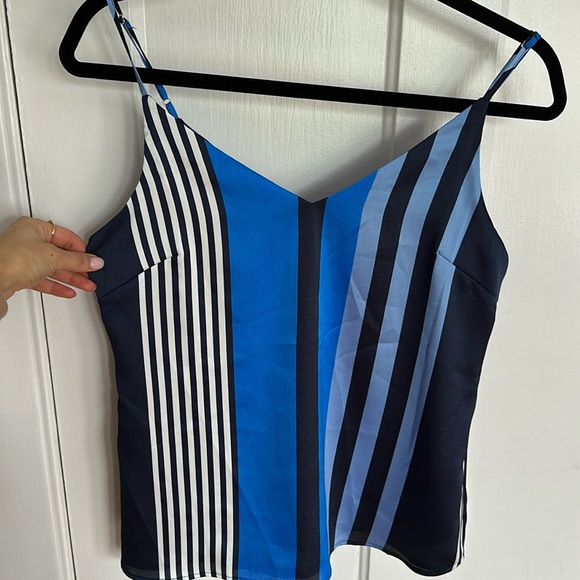 Banana republic striped tank - Picture 1 of 1